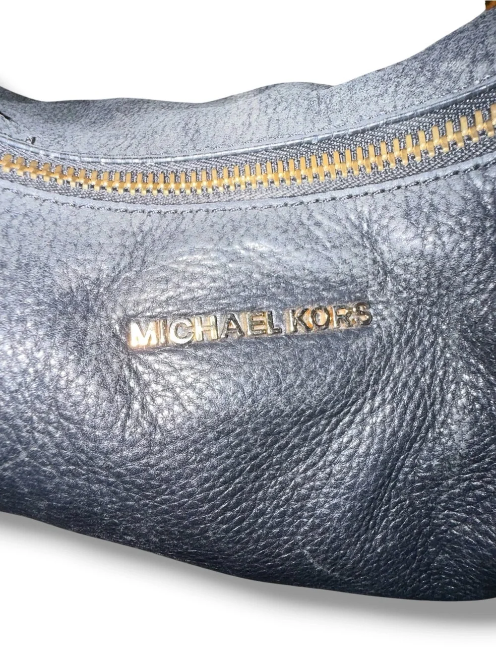 MICHAEL KORS Lydia Hobo bag - Black Pebbled Leather